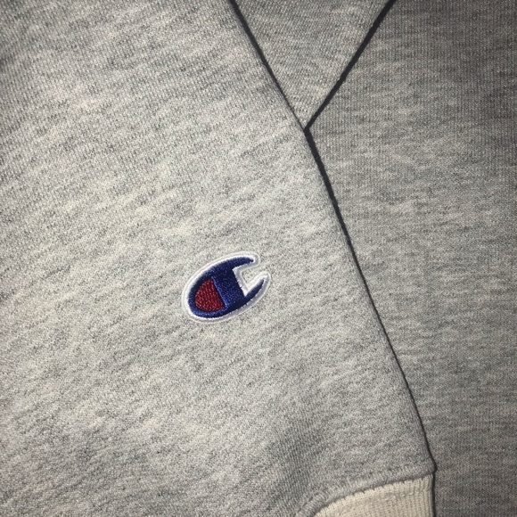 NWT Champion Sweatshirt - Picture 3 of 3